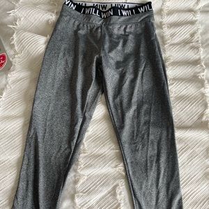 gray capri leggings